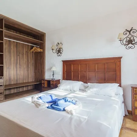 De Lujo En Playa De Villa Fornells (Menorca)